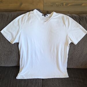 Robert Barakett White V-Neck T-Shirt